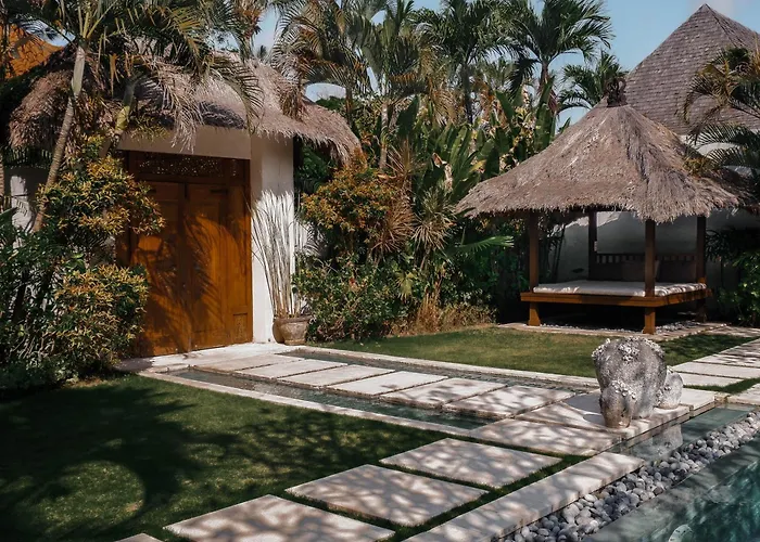 Nyaman Villas